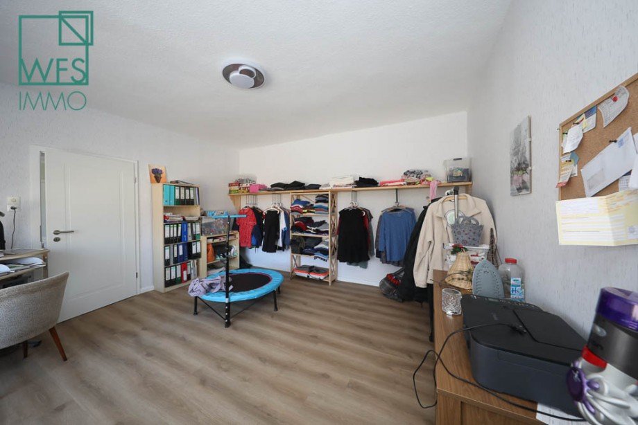 Wir fuer Sie Immobilien Vierseiten Karsta13 Haus Karst�dt