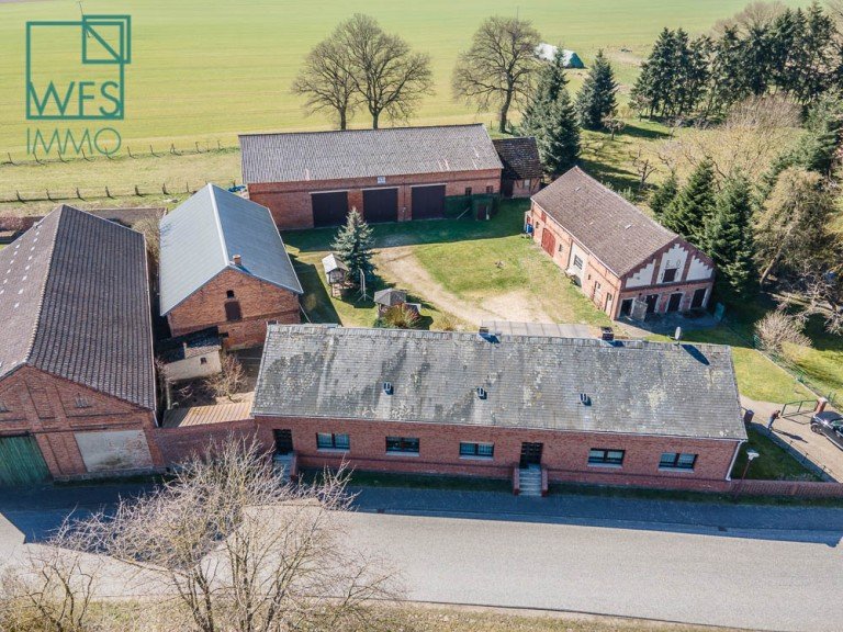 Wir fuer Sie Immobilien Vierseiten Karsta22 Karst�dt Haus Vierseitenhof mit Charme, Platz & Potenzial � l�ndliches Familienidyll mit Pferdehaltung m�glich